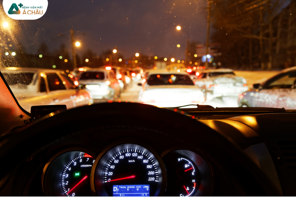 chói loá lái xe